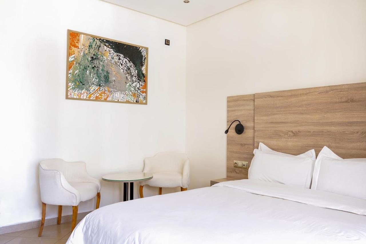 Hotel El Djenina Tanger Exteriör bild