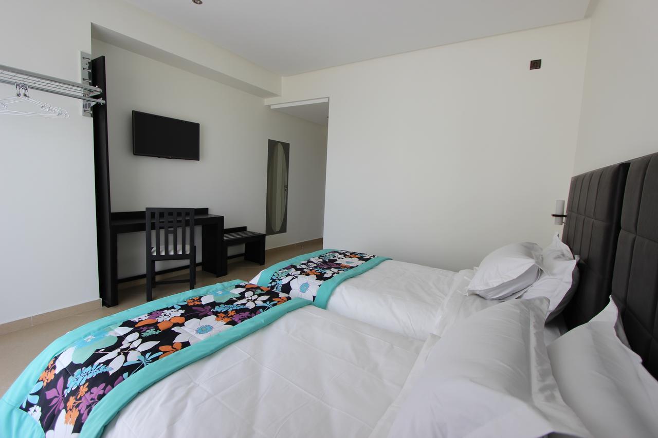 Hotel El Djenina Tanger Exteriör bild